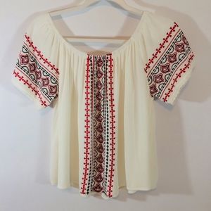 Altar’d State top with Embroidery. Sz M